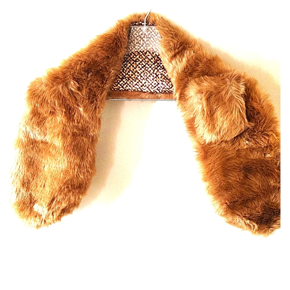 Cozy and Chic Faux Fur Scarf